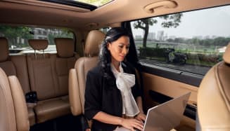 ITH Ithaca Airport Taxi Service NY Taxi and car Service reliable transportation for local events and airport transfers